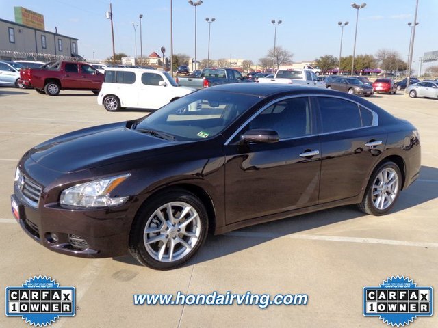 Nissan Maxima 2012 photo 1