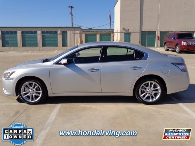 Nissan Maxima 2012 photo 2