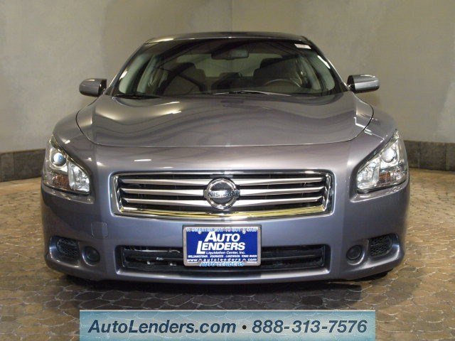 Nissan Maxima 2012 photo 1