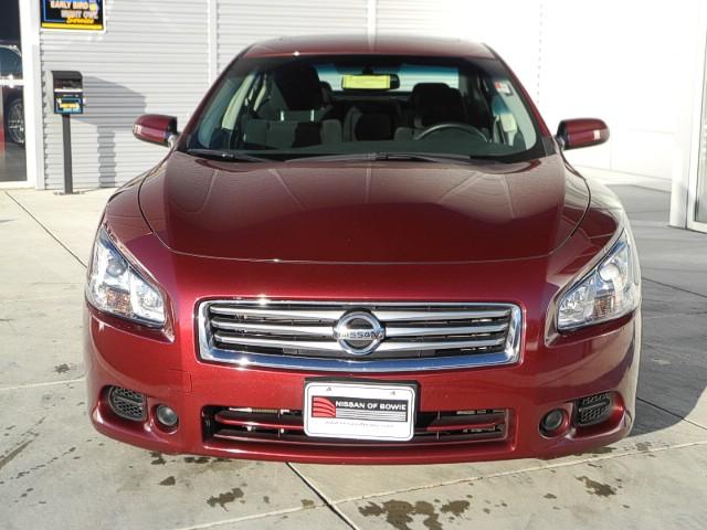 Nissan Maxima 2012 photo 1