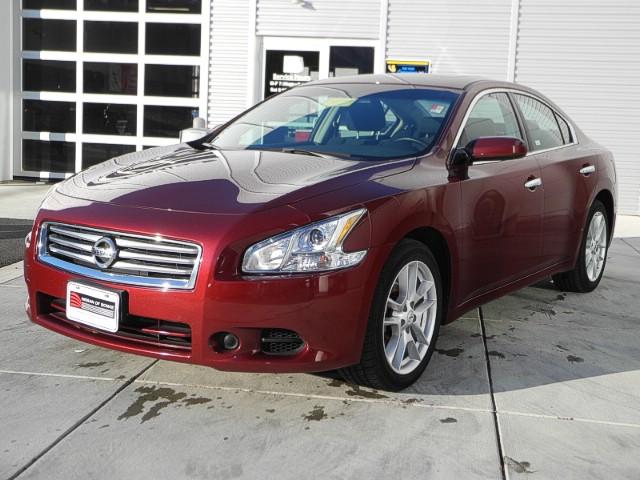 Nissan Maxima 2012 photo 2