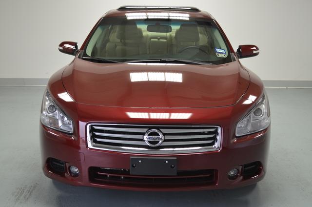 Nissan Maxima 2012 photo 2