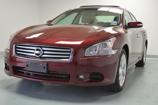 Nissan Maxima 2012 photo 3