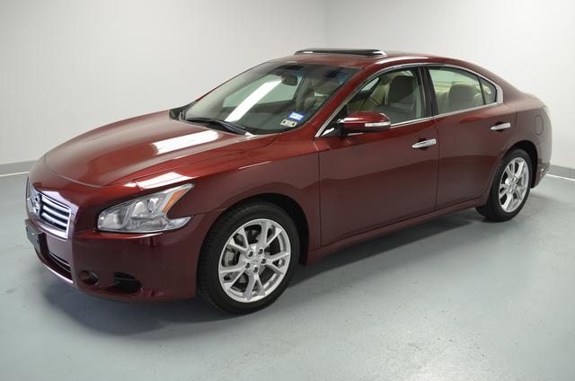 Nissan Maxima 2012 photo 4