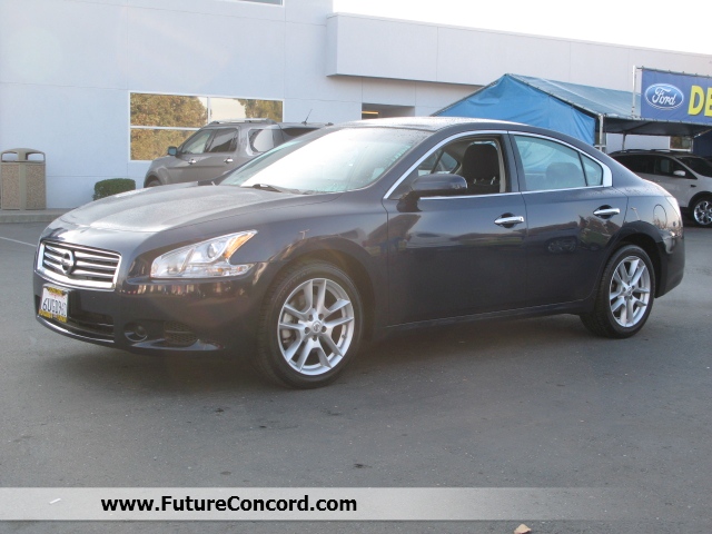 Nissan Maxima 2012 photo 2