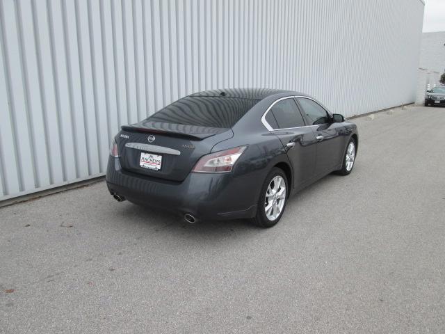 Nissan Maxima 2012 photo 3