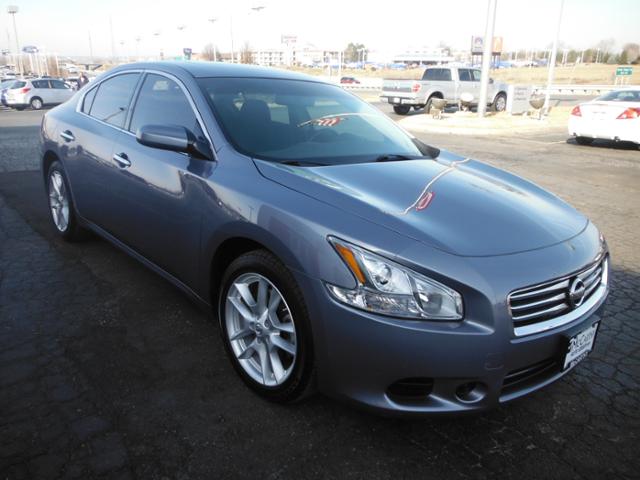 Nissan Maxima 2012 photo 3