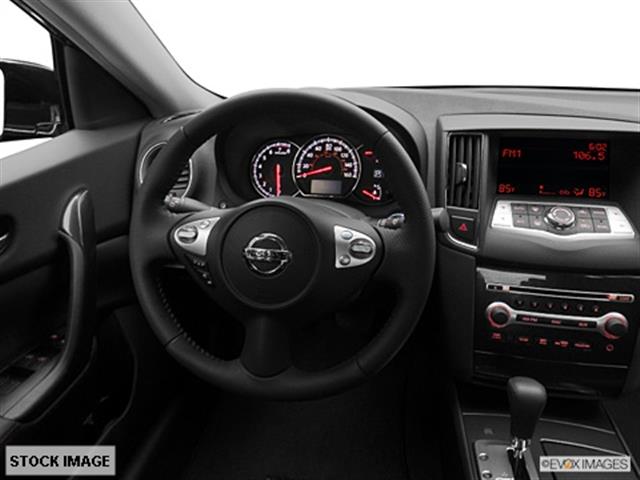 Nissan Maxima 2012 photo 6