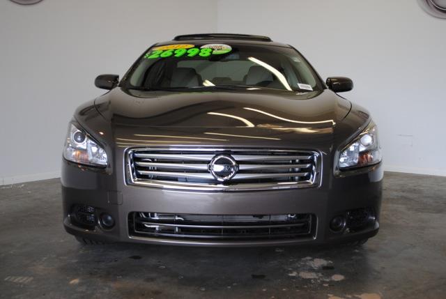 Nissan Maxima 2012 photo 4