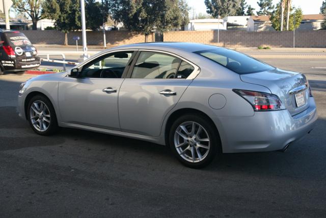 Nissan Maxima 2012 photo 4