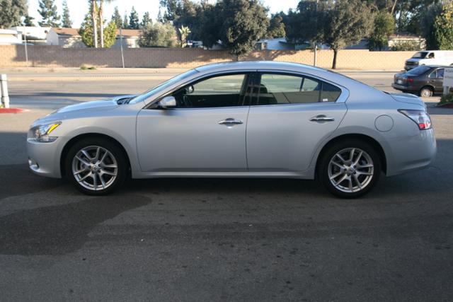 Nissan Maxima 2012 photo 5