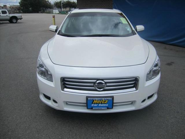 Nissan Maxima 2012 photo 4