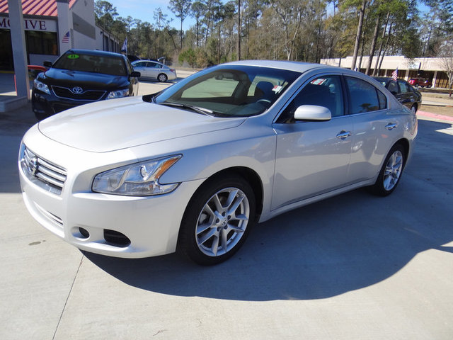 Nissan Maxima 2012 photo 2