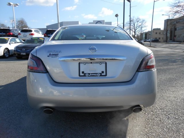 Nissan Maxima 2012 photo 5