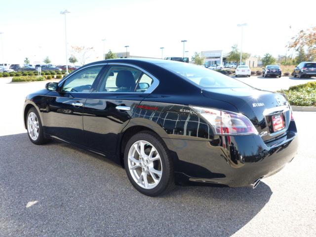 Nissan Maxima 2012 photo 2