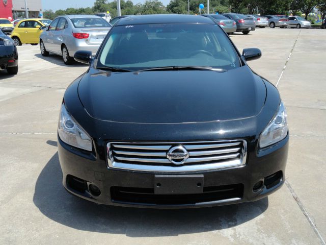 Nissan Maxima 2012 photo 2