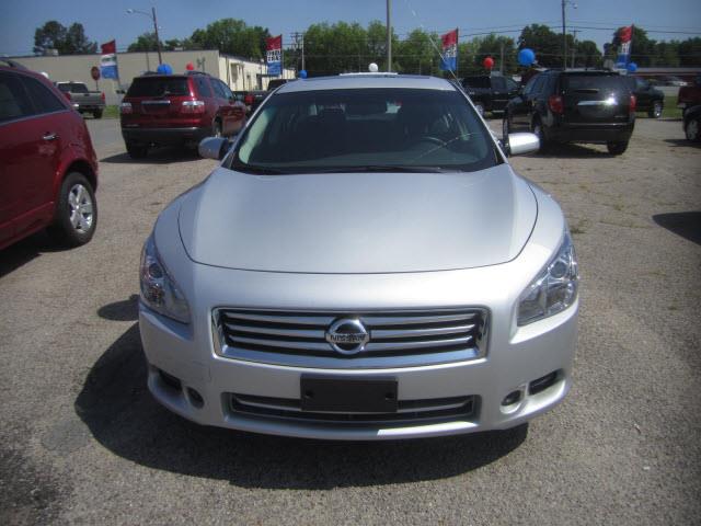 Nissan Maxima 2013 photo 1