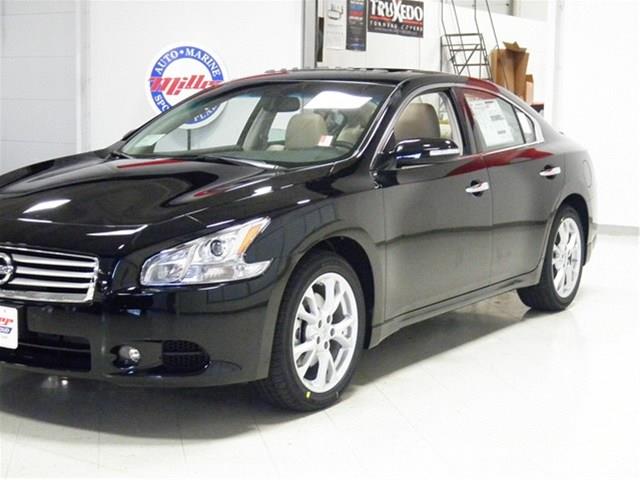 Nissan Maxima 2013 photo 25