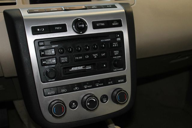 Nissan Murano 2003 photo 17