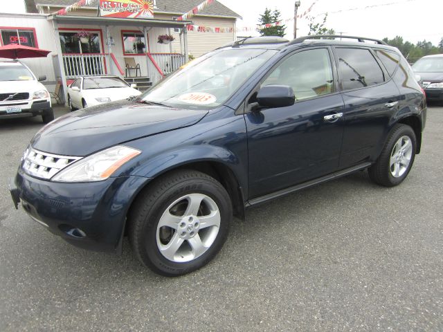 Nissan Murano Quattro SUV