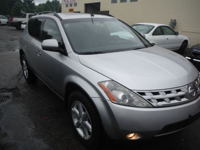 Nissan Murano Quattro SUV