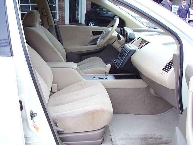 Nissan Murano LS S SUV