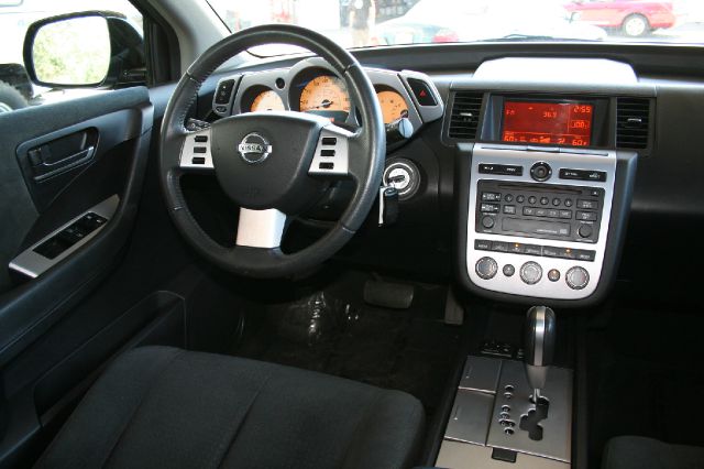 Nissan Murano 2005 photo 2