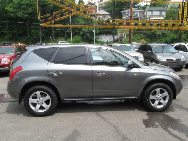 Nissan Murano Quattro SUV