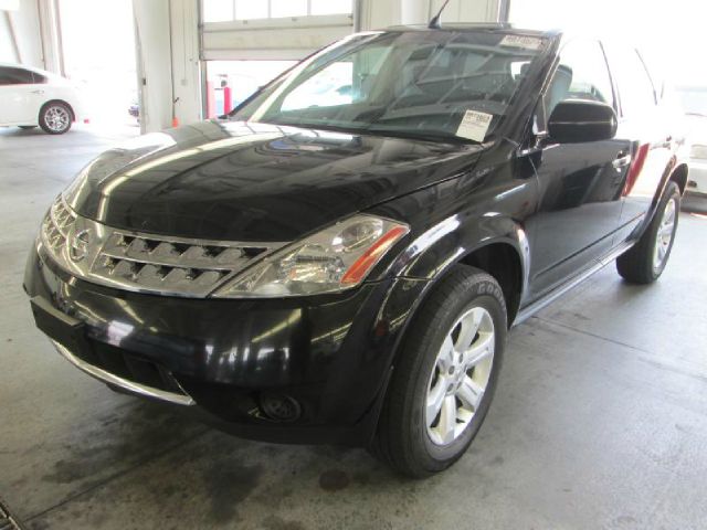 Nissan Murano Quattro SUV