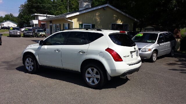 Nissan Murano Lariat Crew Cab 4WD DRW SUV