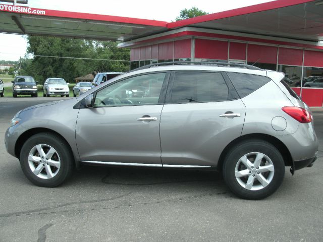 Nissan Murano Lariat Crew Cab 4WD DRW SUV