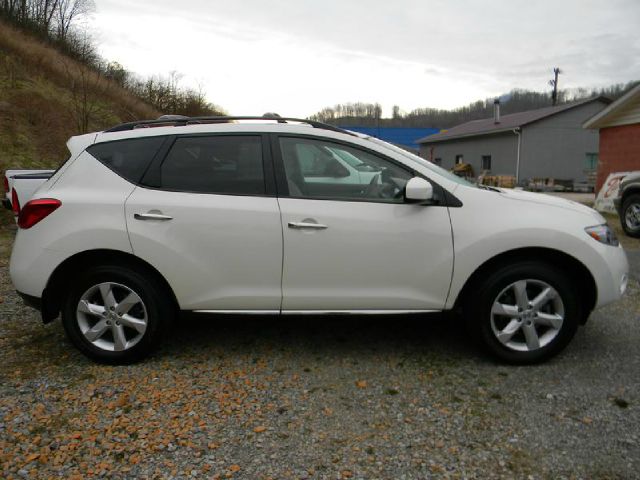 Nissan Murano Lariat Crew Cab 4WD DRW SUV