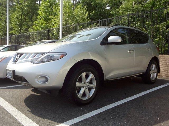 Nissan Murano LS S SUV