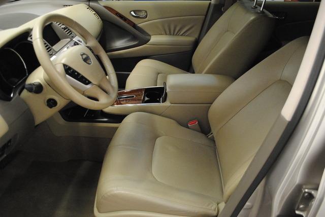 Nissan Murano 2010 photo 12