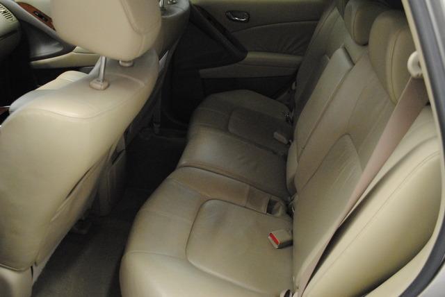 Nissan Murano 2010 photo 24