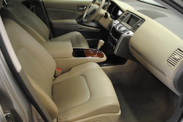 Nissan Murano 2010 photo 7