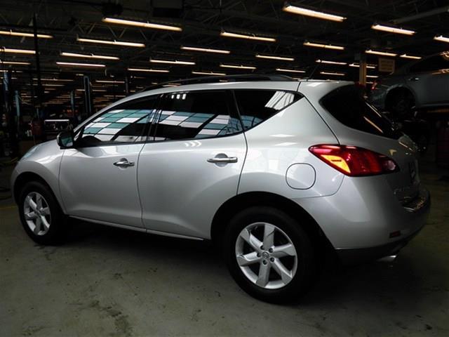 Nissan Murano 2010 photo 1