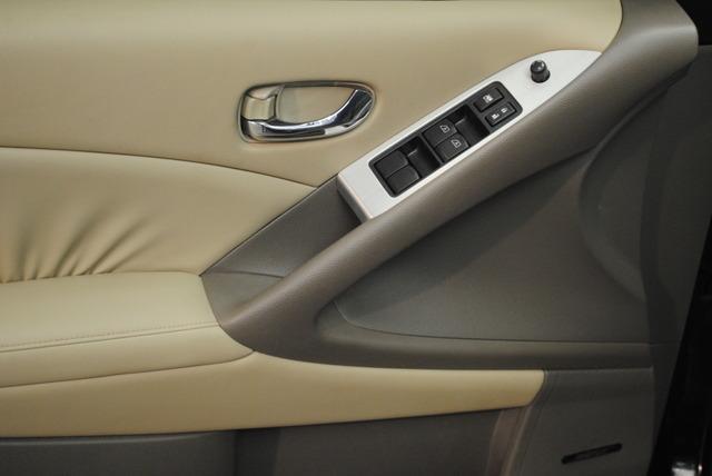 Nissan Murano 2010 photo 4