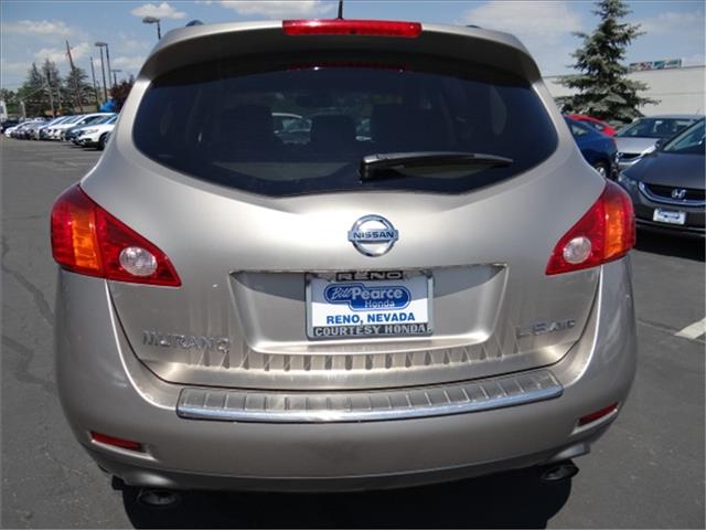 Nissan Murano 2010 photo 3