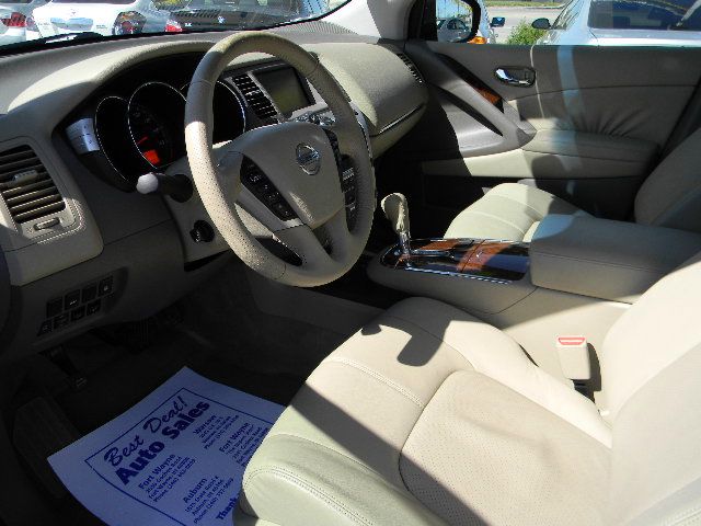 Nissan Murano 2010 photo 16