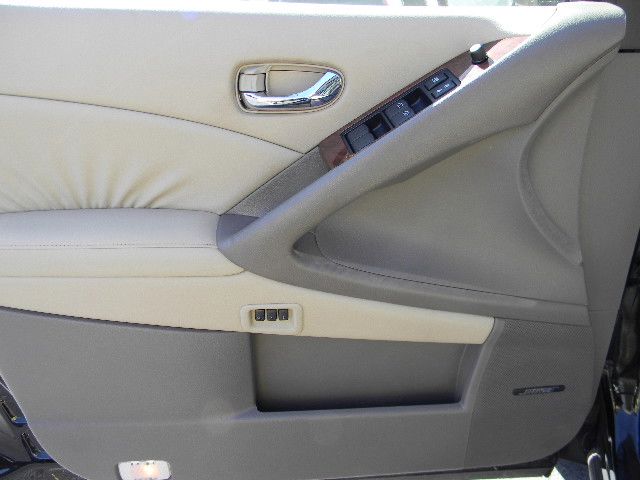 Nissan Murano 2010 photo 29