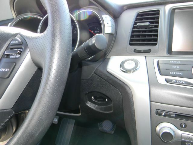 Nissan Murano 2011 photo 8