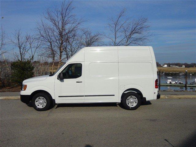 Nissan NV 2012 photo 5