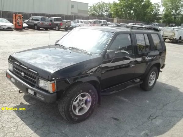 Nissan Pathfinder 1995 photo 4