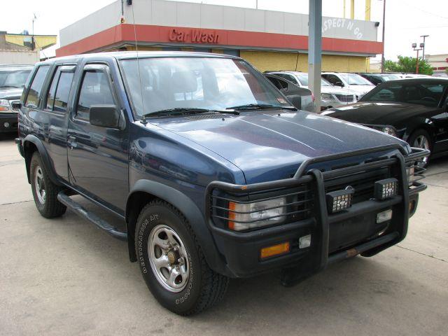 Nissan Pathfinder 1995 photo 7