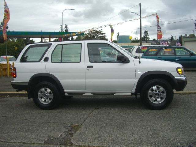 Nissan Pathfinder 1997 photo 6