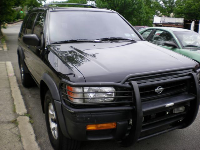 Nissan Pathfinder 1998 photo 7