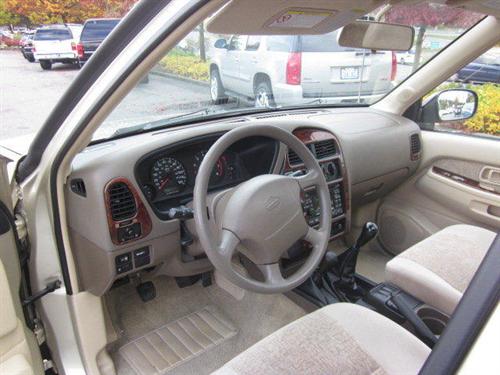 Nissan Pathfinder 1998 photo 4