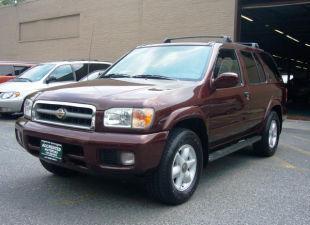 Nissan Pathfinder 1999 photo 2