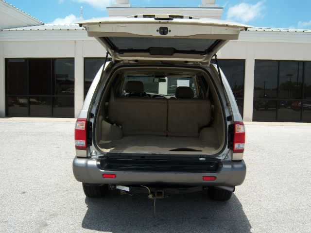 Nissan Pathfinder 1999 photo 4